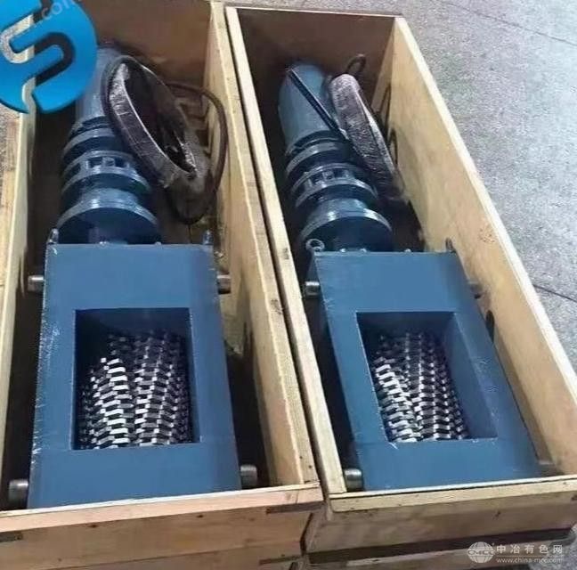 դ